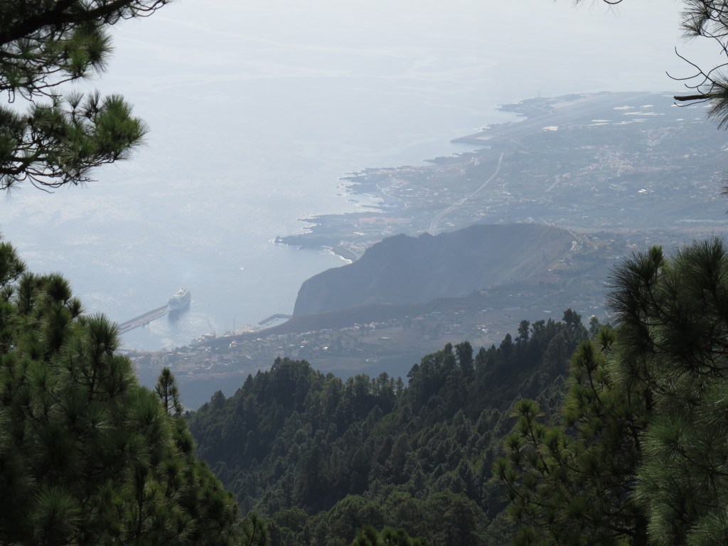 Looking back to Santa Cruz de La Palma, this bike tour started there a few hours ago.